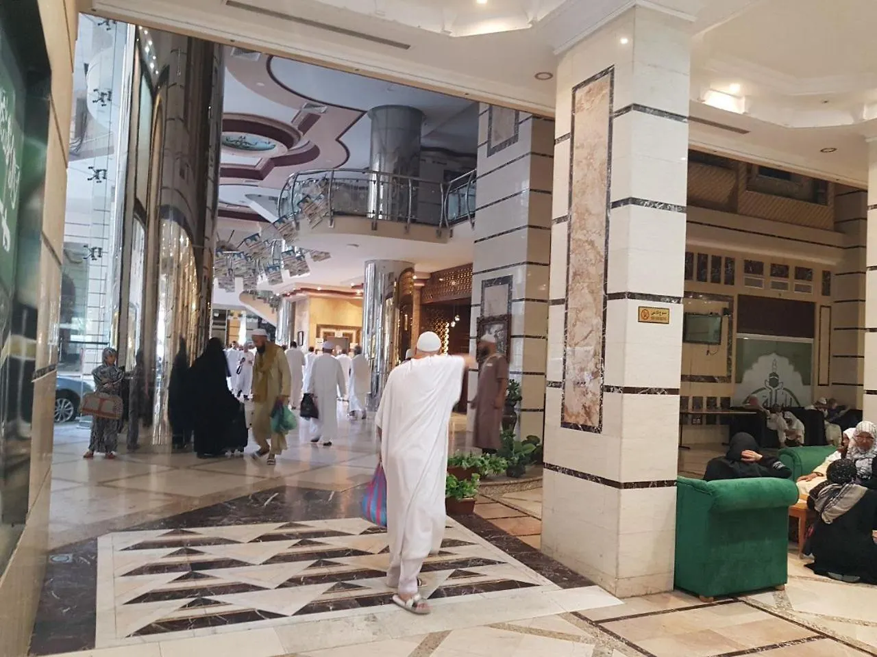 فندق	دار ام القري الذهبي مكة فندق