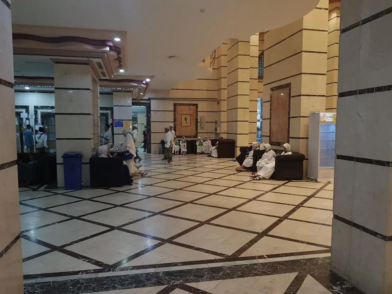 فندق	دار ام القري الذهبي مكة فندق
